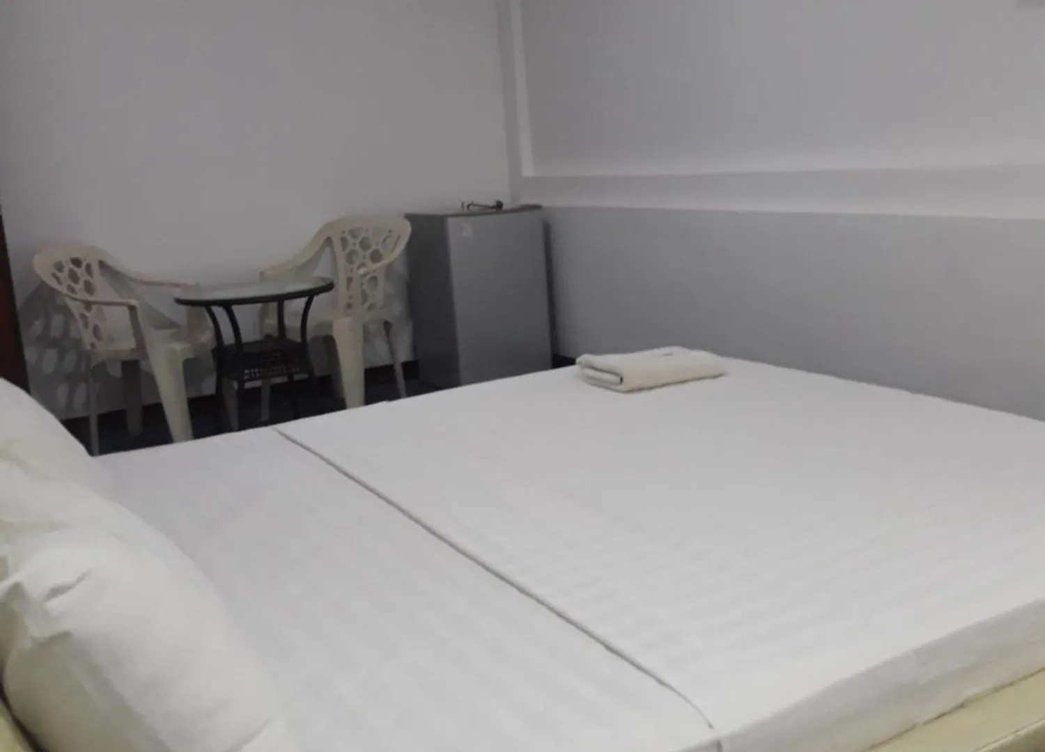 999 Hotel Angeles Philippines